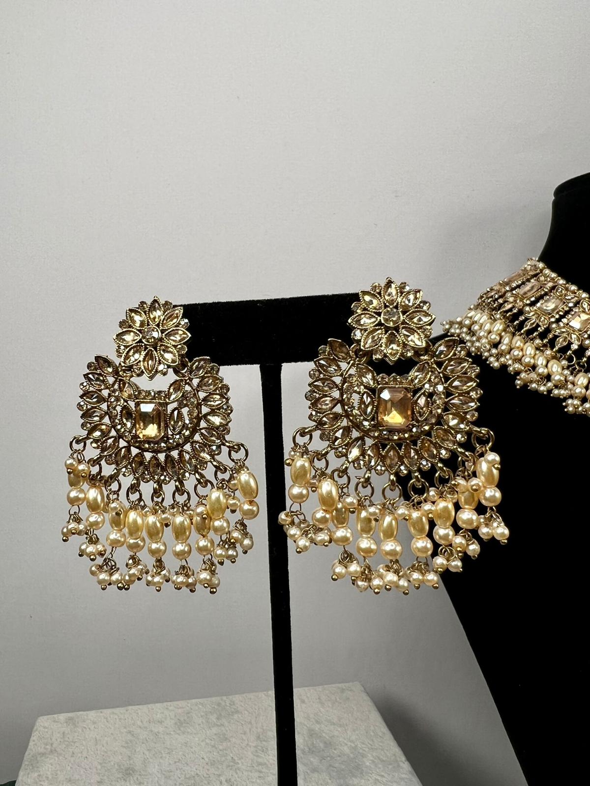 Vintage Pearl & Kundan Collar