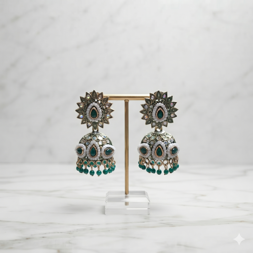 Aadhya Kundan Jhumkas