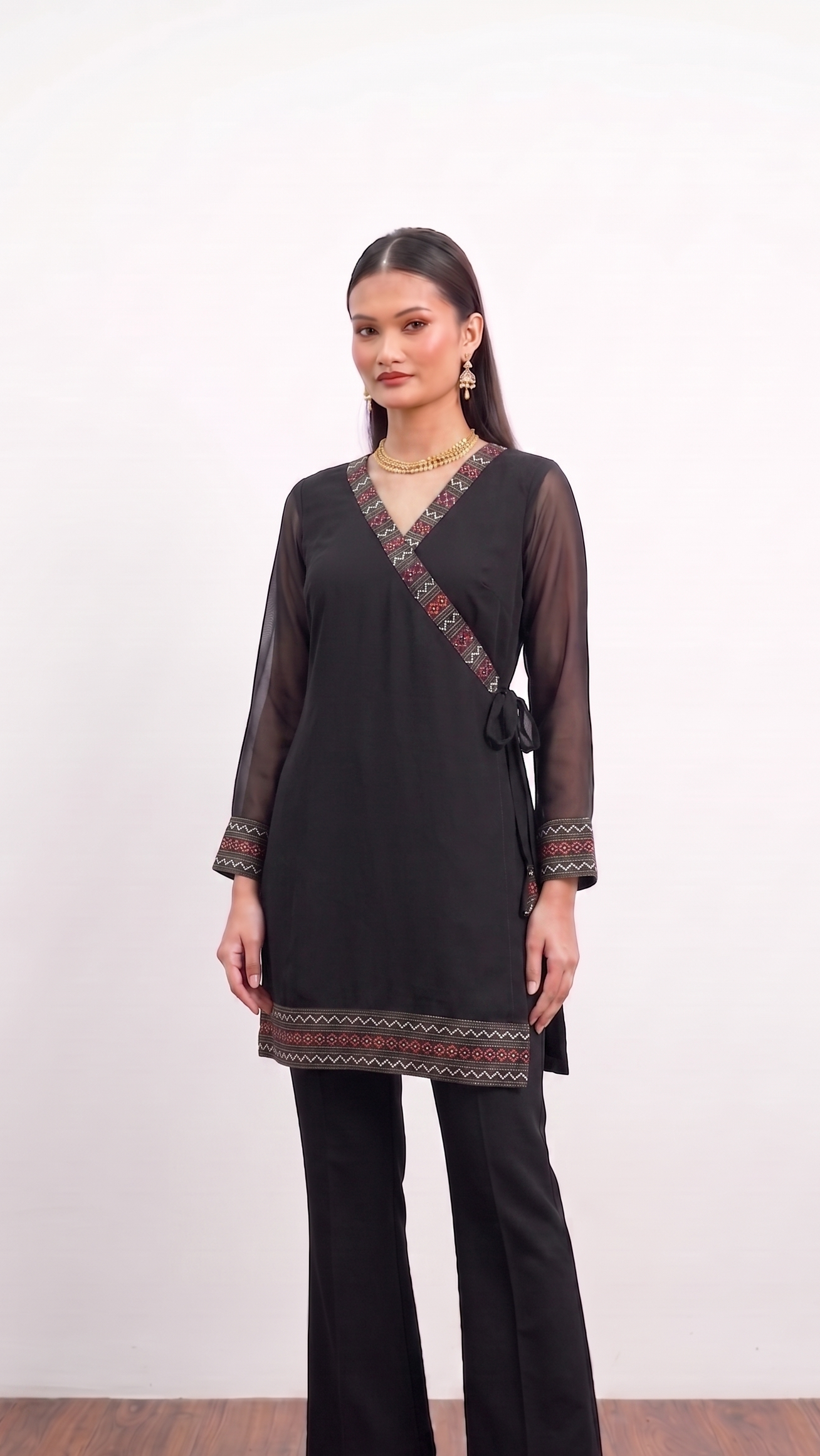 The Misālan Kurti