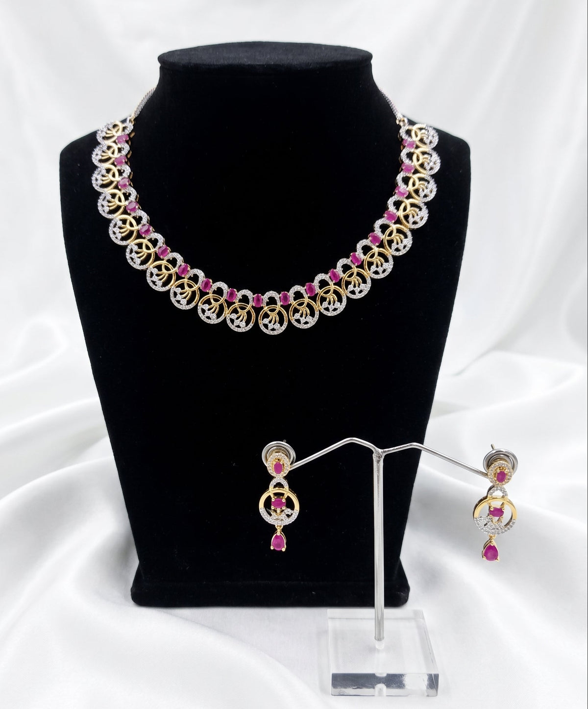 The Imperial Ruby-hued & Dual-Tone AD Set