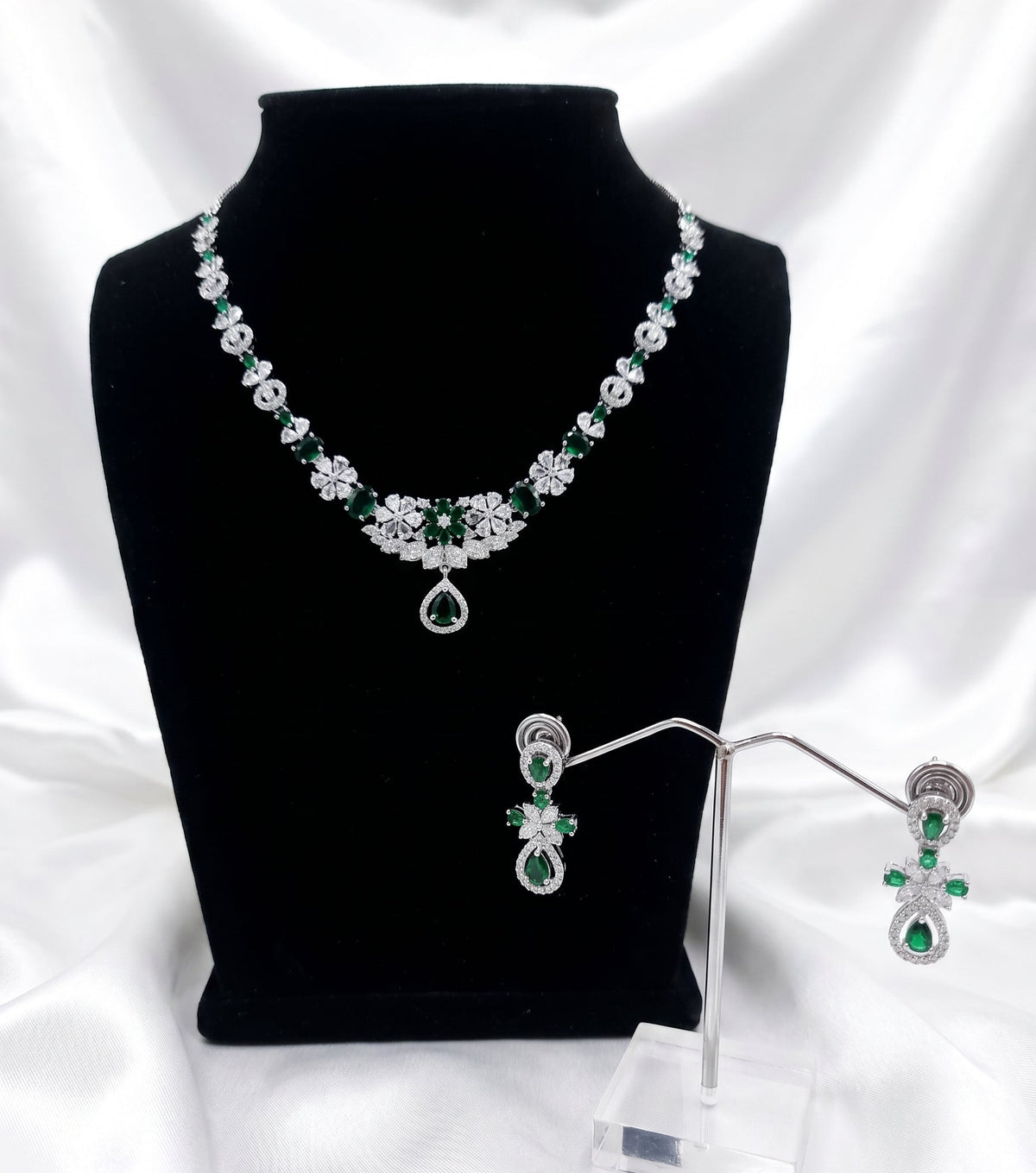 Regal Forest Green Drop Statement Jewelry Set