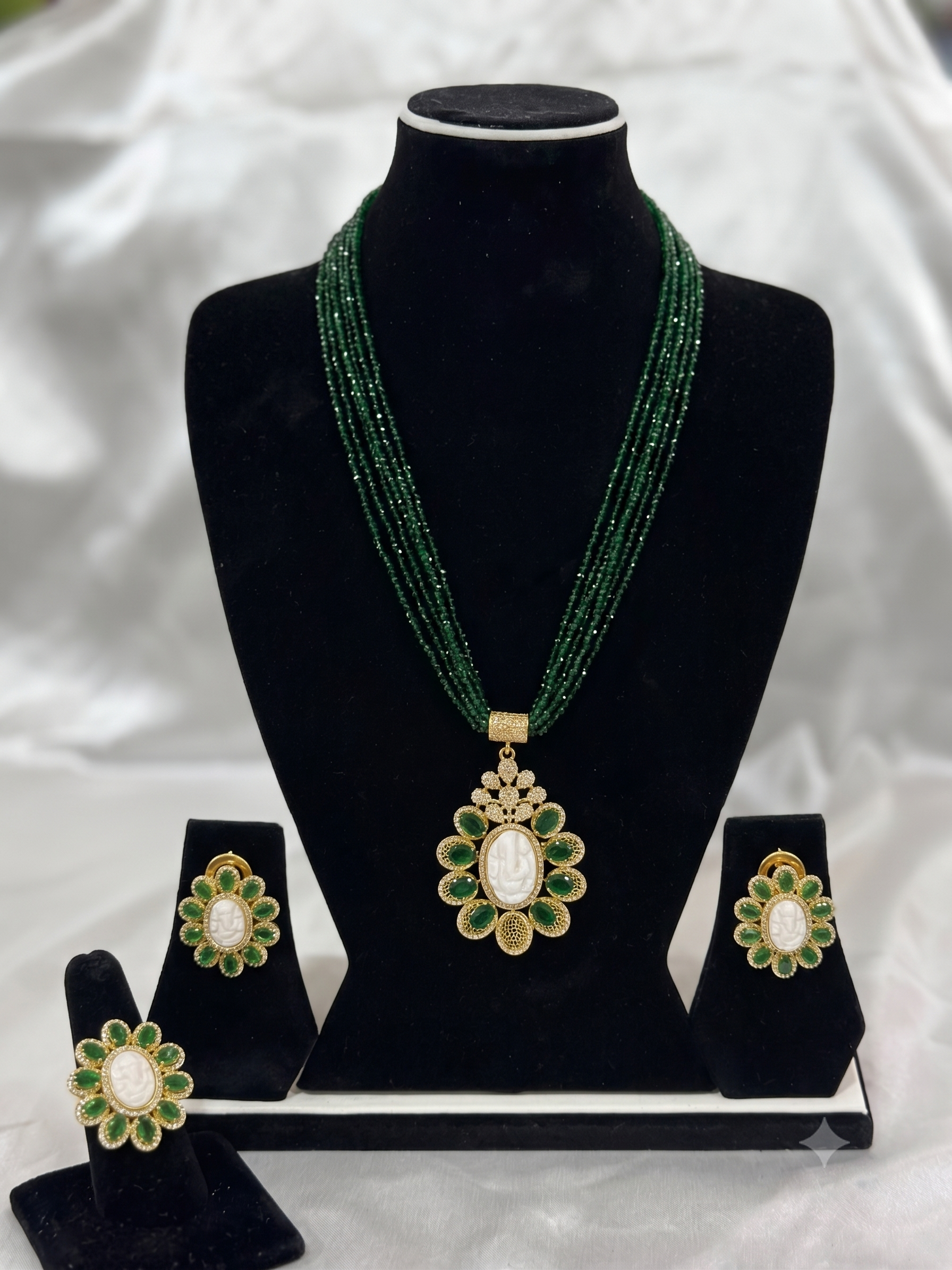 Traditional Ganesh Pendent Beaded Necklace set