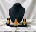Triangular Filigree Emerald-Green Potey Set