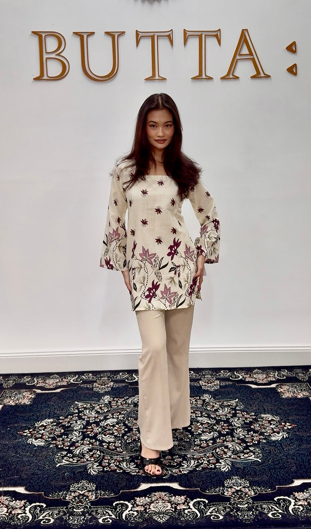 Ivory Lily Border Print Kurti